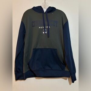 UConn Huskies Athletic Hoodie Men’s Sz Medium